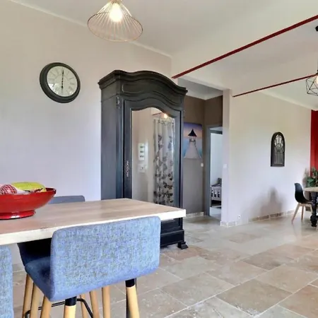 De L'aven Holiday home